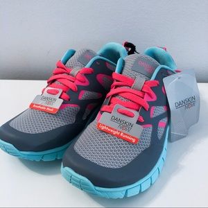 DanSkin Now Girls Athletics Lightweight Sneakers